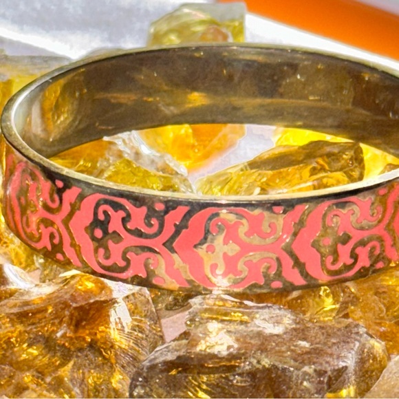 Pink Enameled Slip-On Bracelet/Bangle - Picture 5 of 5